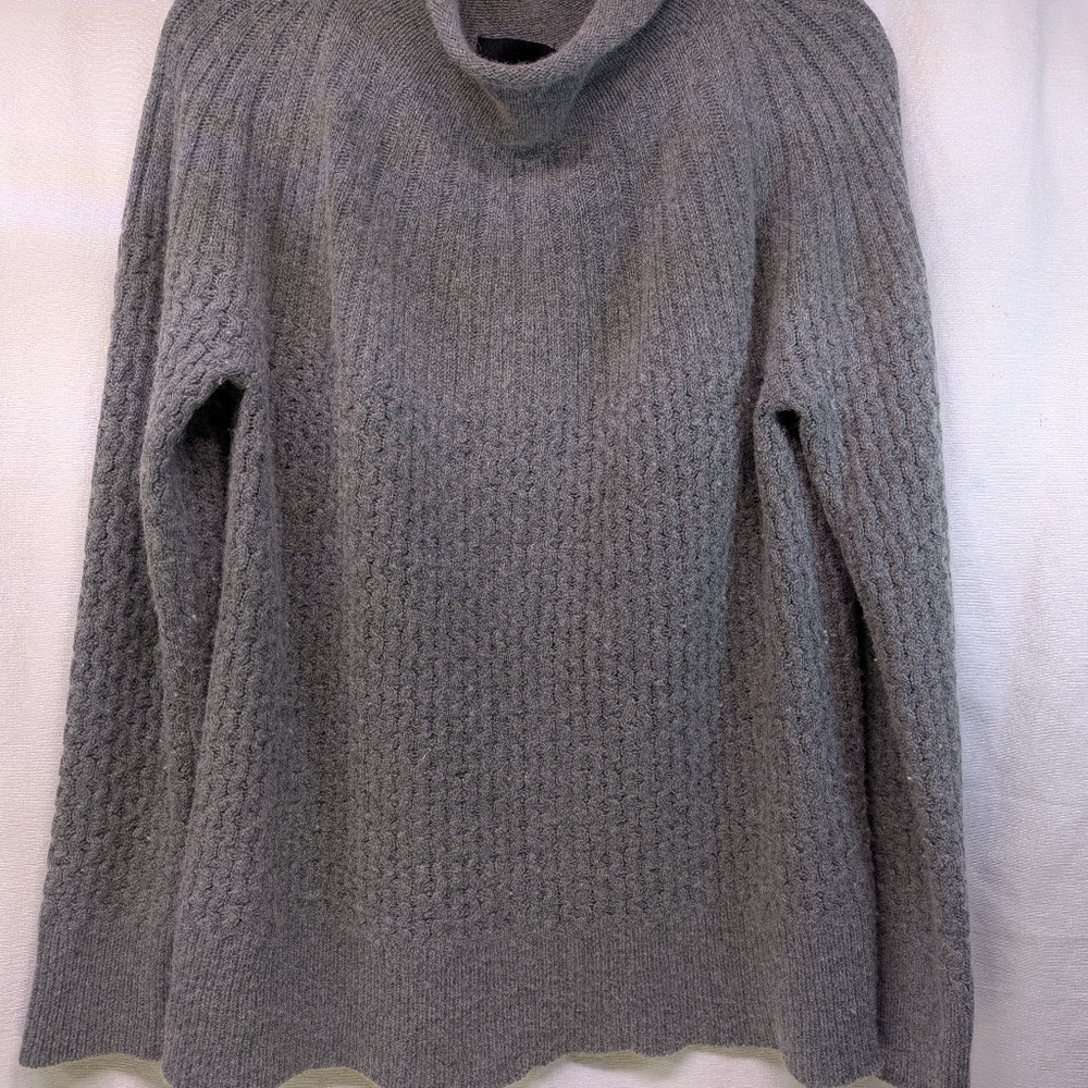 Cynthia Rowley Mock Neck Long Sleeve Sweater size XL
